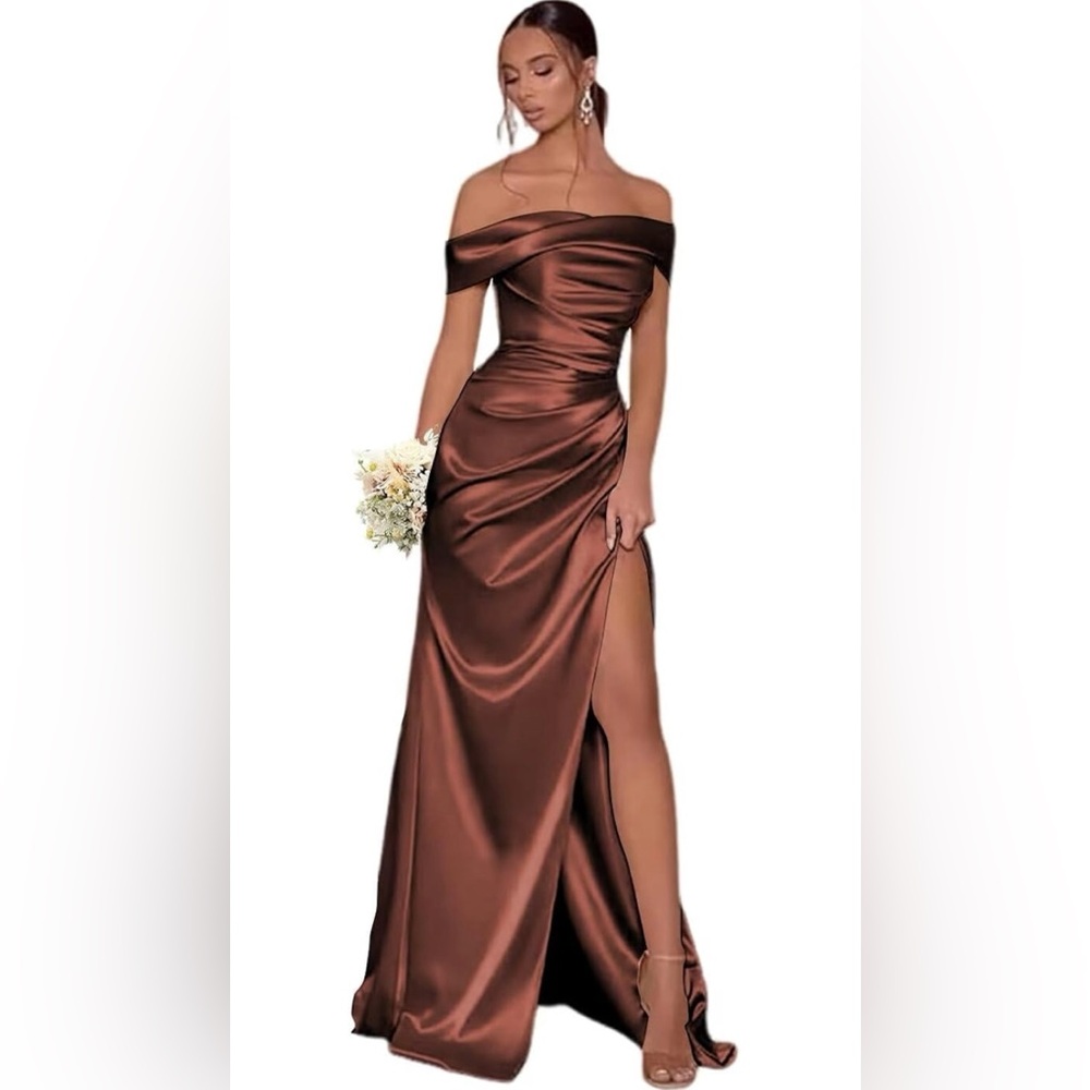 Off The Shoulder Bridesmaid Dresses with Split Satin Pleated Mermaid Long